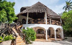 Casa Umoja